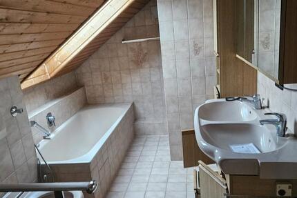 Haus Filderstadt - 6 Zimmer, 160 m&sup2;, 1.600&euro; | Angebot:24838465