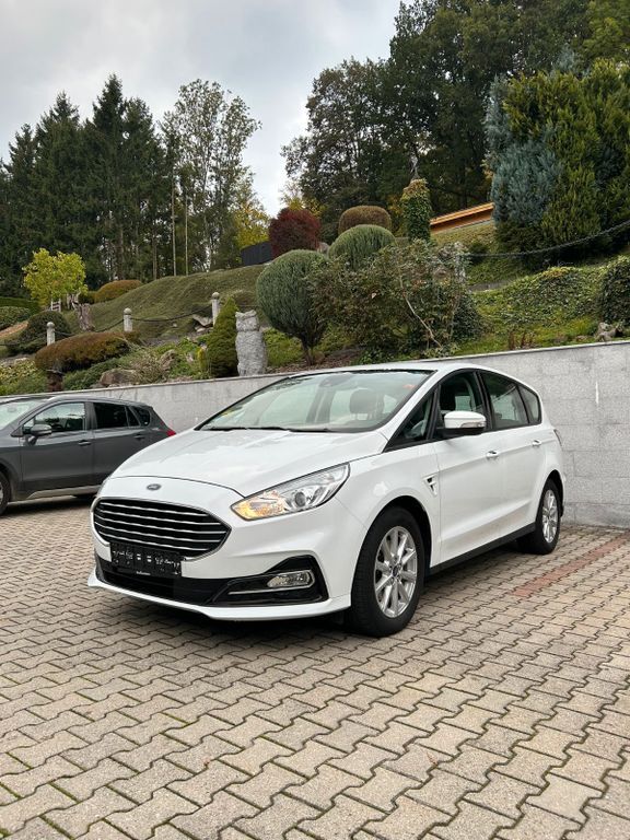 Ford S-Max 70.000 km 20.900 € Innernzell 94548