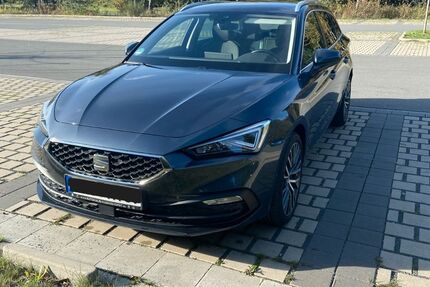 Seat Leon 53.156 km 19.900 &euro; Castrop-Rauxel 44581