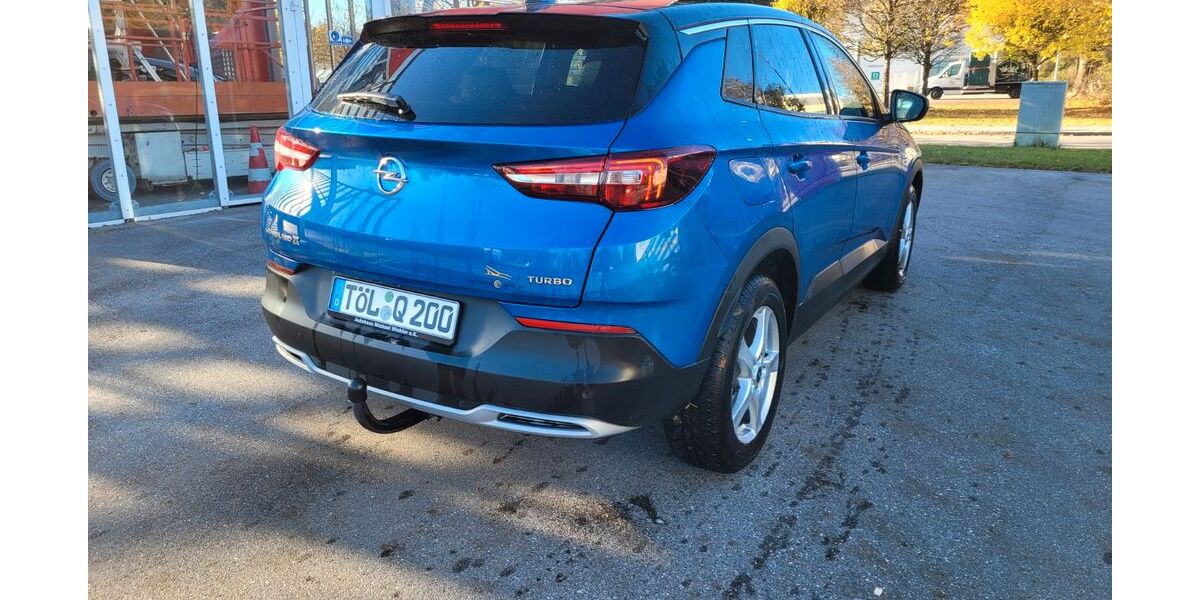 Opel Grandland (X) 48.800 km 19.000 &euro; Geretsried 82538
