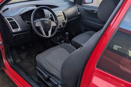 Hyundai i20 196.814 km 1.200 &euro; Lemgo 32657