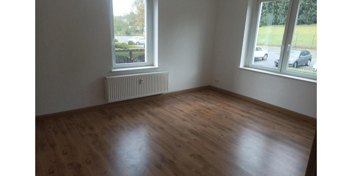 Erdgeschoßwohnung Ebersbach-Neugersdorf Neugersdorf - 2 Zimmer, 50 m&sup2;, 250&euro; | Angebot:26348749