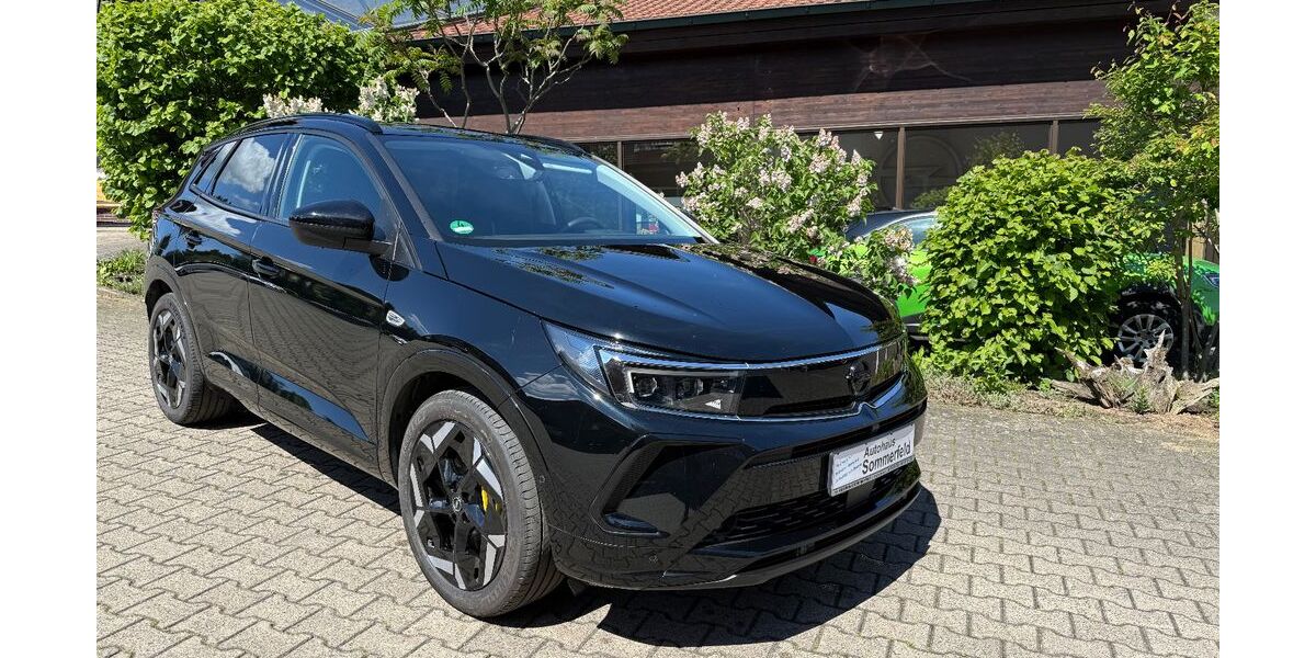 Opel Grandland (X) 40.478 km 27.900 &euro; Maßbach/Poppenlauer 97711