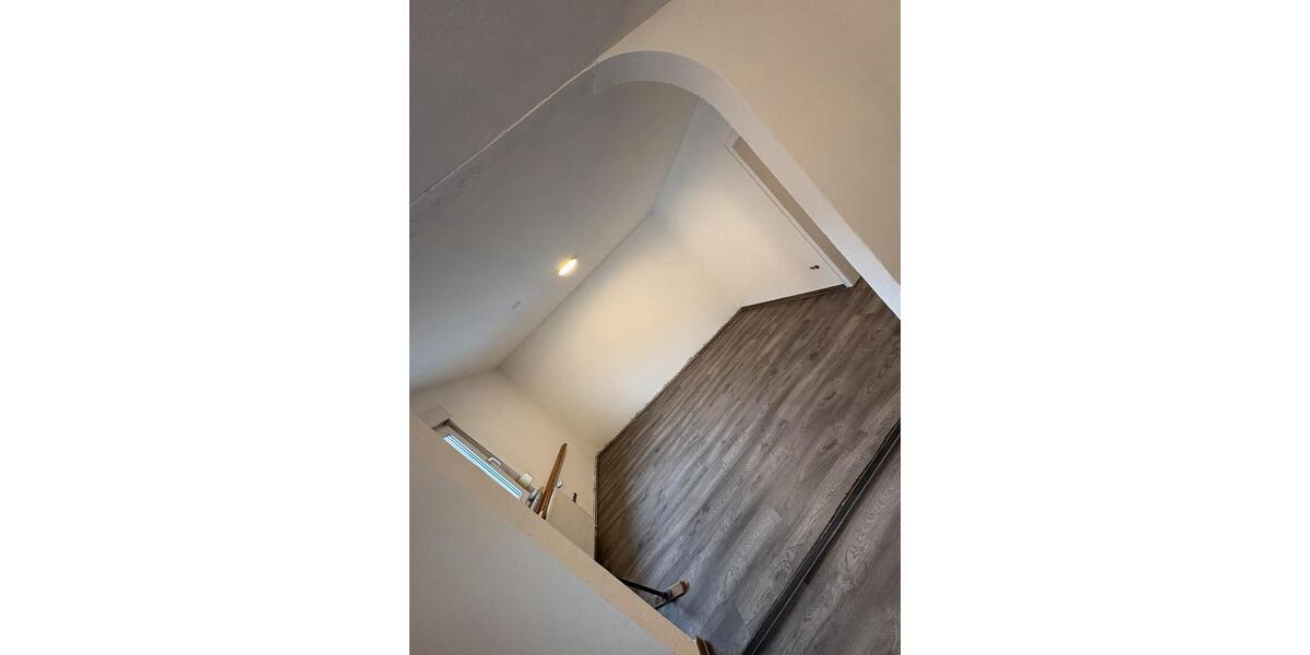 5 Zimmerwohnung im alten Ortskern in Gau-Odernheim 5 zimmer