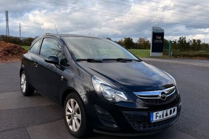Opel Corsa 76.000 km 5.800 &euro; Frankfurt am Main 60437