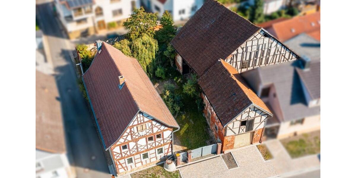 Einfamilienhaus Bad Königshofen im Grabfeld - 7 Zimmer, 140 m&sup2;, 158.000&euro; | Angebot:26038920