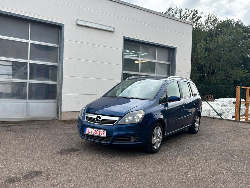 Opel Zafira 260.000 km 850 € Giengen an der Brenz 89537