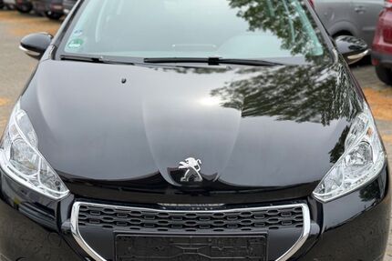 Peugeot 208 77.000 km 7.499 &euro; Speyer 67346