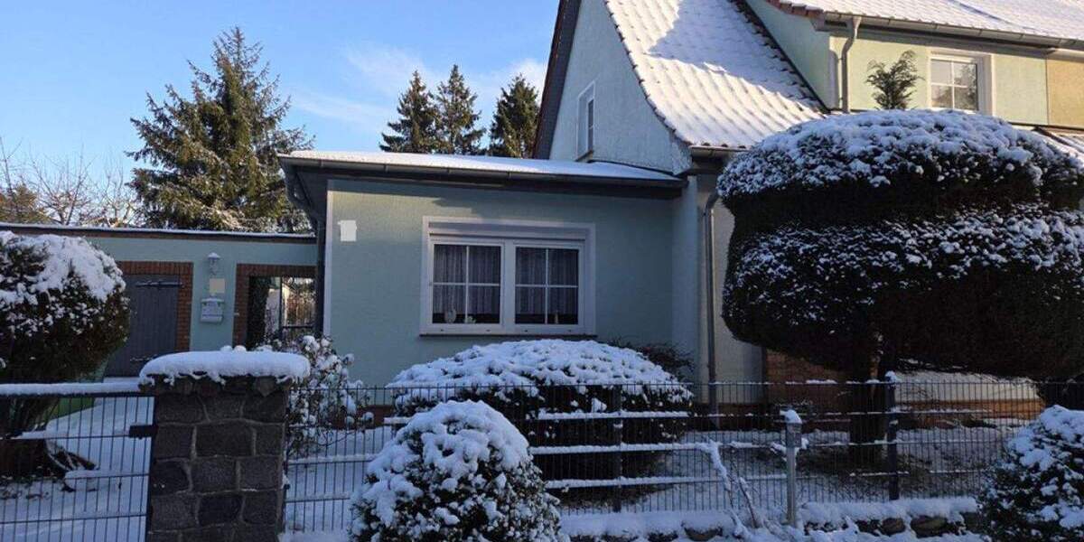 DHH - Haus auf super Grundstück - inkl. Ferienbungalow - ruhige und beliebte Lage 4 zimmer