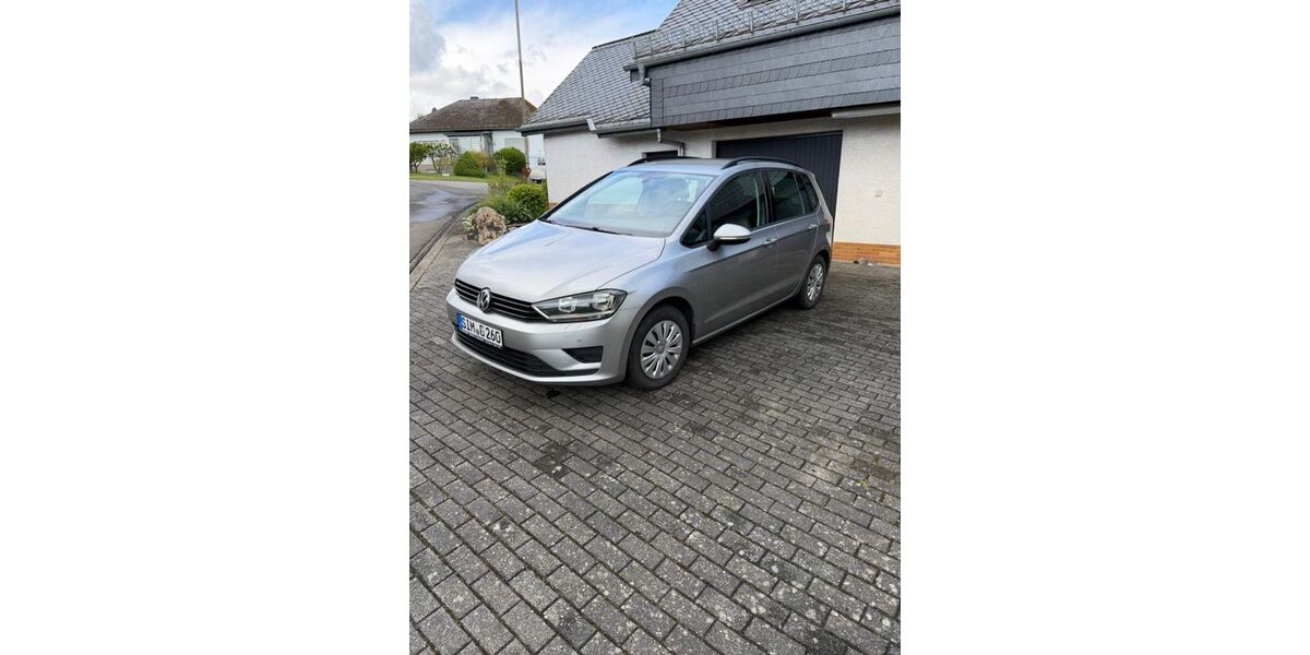 VW Golf Sportsvan 134.000 km 8.900 &euro; Emmelshausen 56281