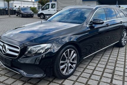 Mercedes-Benz E 200 145.000 km 18.800 &euro; Kodersdorf 02923
