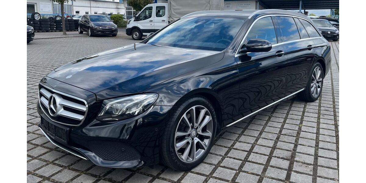 Mercedes-Benz E 200 145.000 km 18.800 &euro; Kodersdorf 02923