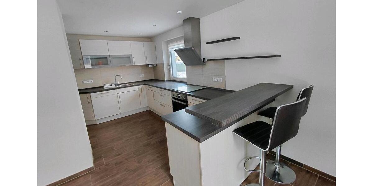 Einfamilienhaus Bischofswerda - 7 Zimmer, 200 m&sup2;, 490.000&euro; | Angebot:24441198