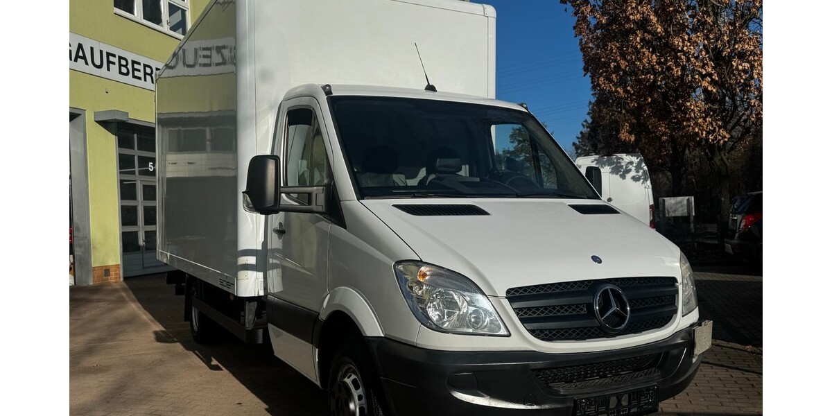 Mercedes-Benz Sprinter 203.651 km 11.990 &euro; Berlin 10178