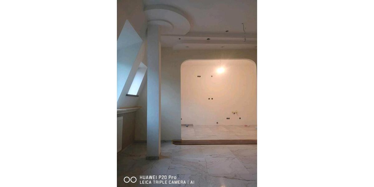 Dachgeschoßwohnung Plauen Bahnhofsvorstadt - 2.5 Zimmer, 48 m&sup2;, 80.000&euro; | Angebot:27464760