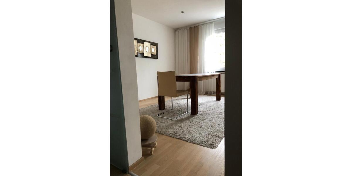 Einfamilienhaus Bad Lippspringe - 9 Zimmer, 237 m&sup2;, 499.000&euro; | Angebot:25052868