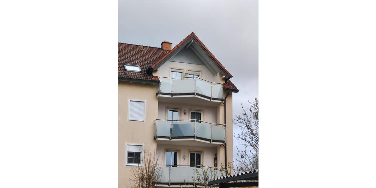 Etagenwohnung Schwandorf - 2.5 Zimmer, 67 m&sup2;, 610&euro; | Angebot:26407148