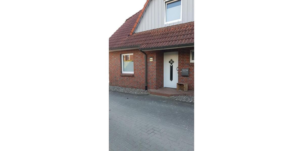 Doppelhaushälfte Wittmund - 4 Zimmer, 118 m&sup2;, 900&euro; | Angebot:24373991