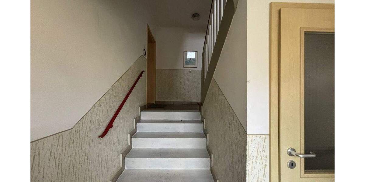 Etagenwohnung Selb - 2 Zimmer, 69 m&sup2;, 115.000&euro; | Angebot:26930425