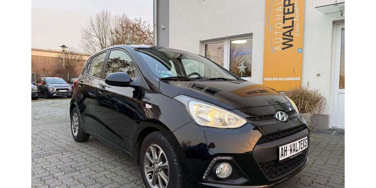 Hyundai i10 43.434 km 8.885 &euro; Stockelsdorf 23617
