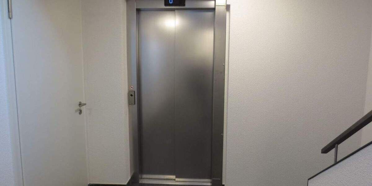 Zimmer Göppingen Stadtgebiet - 3 Zimmer, 78 m&sup2;, 1.430&euro; | Angebot:26219801