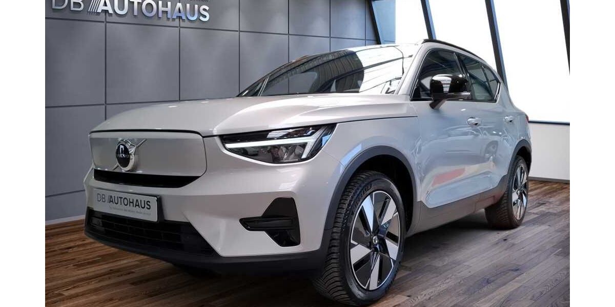Volvo XC40 38.715 km 34.990 &euro; Cloppenburg 49661