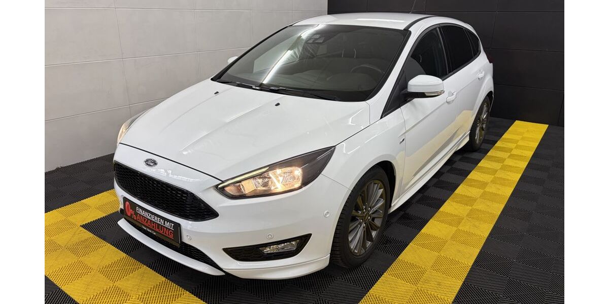 Ford Focus 85.122 km 11.990 &euro; Ostrhauderfehn 26842