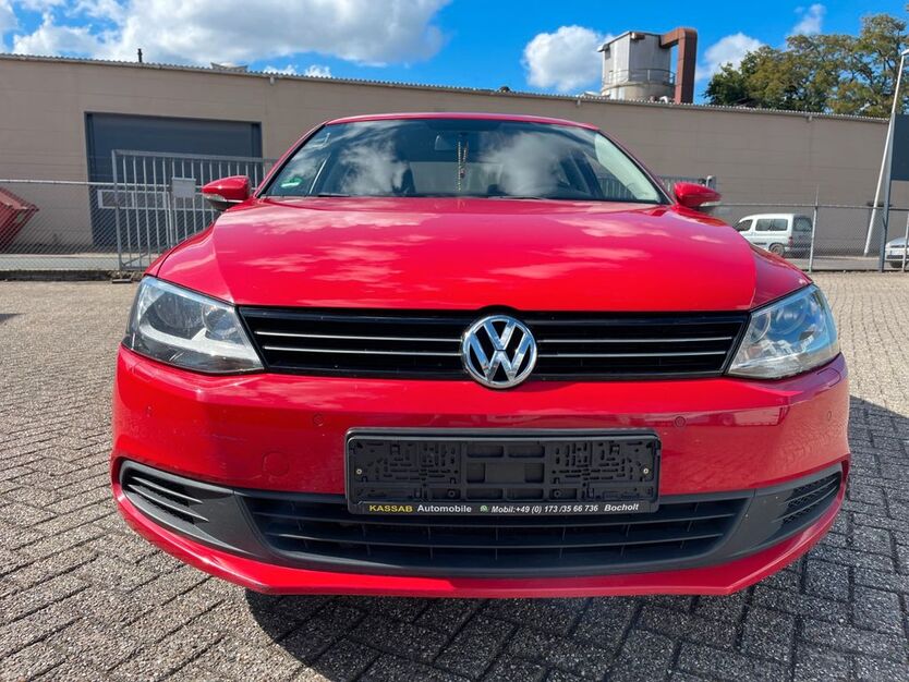 VW Jetta 93.000 km 6.990 € Bocholt 46395