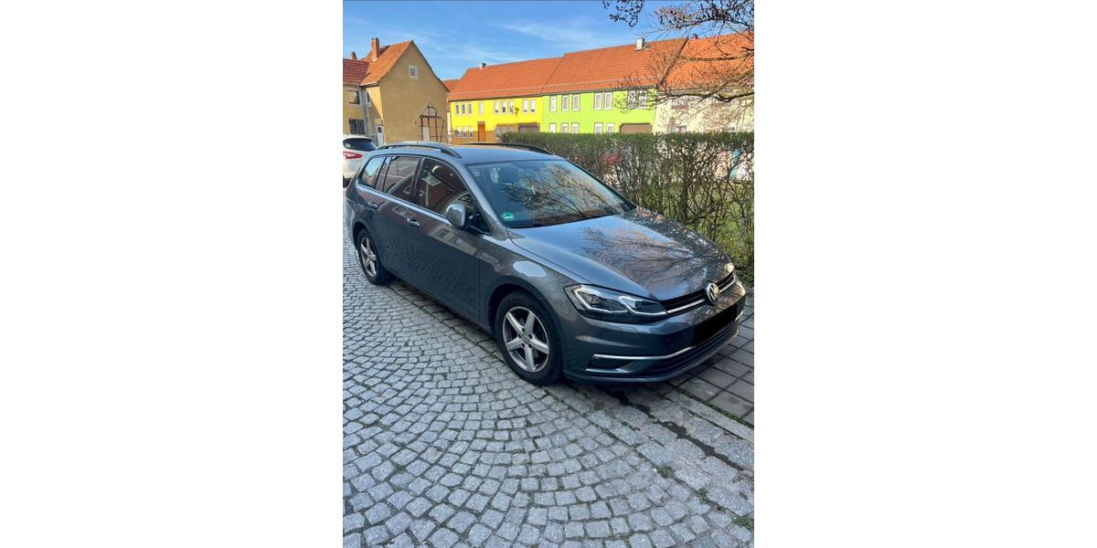 VW Golf 90.500 km 14.600 &euro; Bad Berka 99438