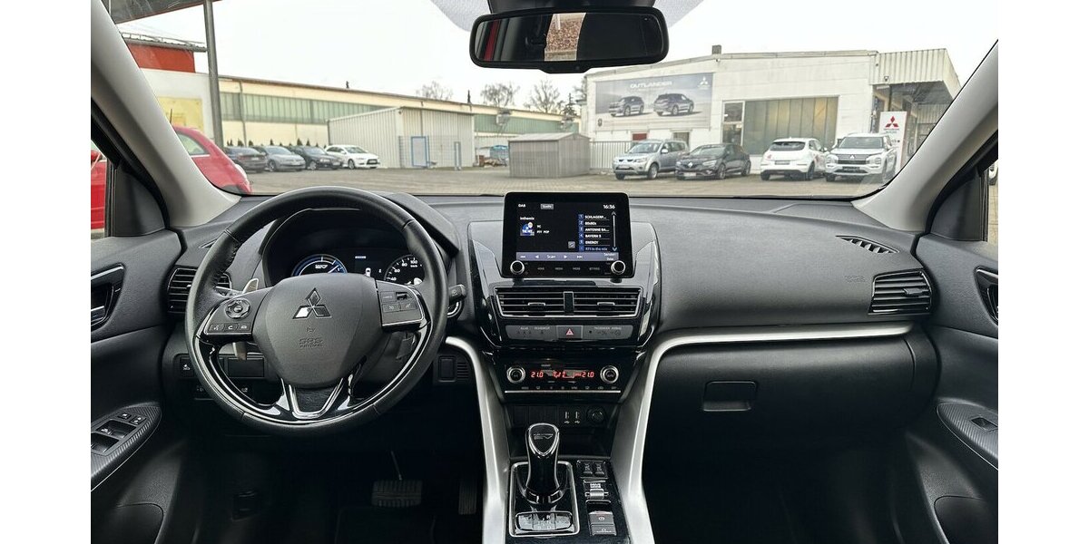 Mitsubishi Eclipse Cross Basis Hybrid 4WD 37.600 km 21.990 &euro; Donauwörth 86609