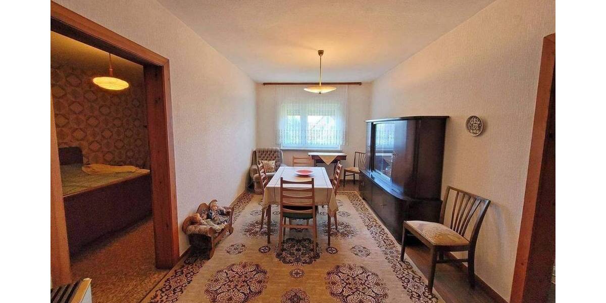 Einfamilienhaus Alsfeld Lingelbach - 7 Zimmer, 180 m&sup2;, 135.000&euro; | Angebot:26826602