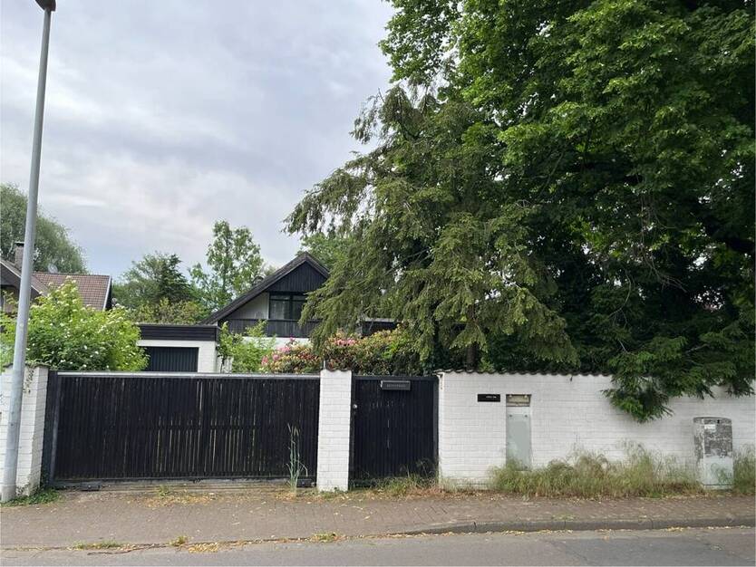 Großartiges Ein-Familie-Haus mit Einliegerwohnung in Schloß Ricklingen zu vermieten 5 zimmer