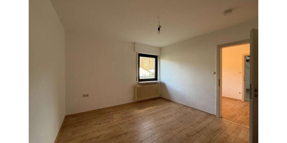 Einfamilienhaus Seeheim-Jugenheim Jugenheim - 5 Zimmer, 136 m&sup2;, 1.400&euro; | Angebot:25991129