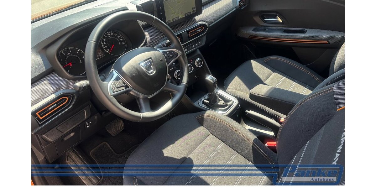 Dacia Sandero III Stepway Comfort Automatic 1 Hand 23.485 km 13.990 &euro; Berlin 13187