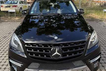 Mercedes-Benz ML 350 211.000 km 21.750 € Mörfelden-Walldorf 64546