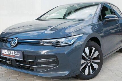 VW Golf 9.816 km 25.870 € Beverungen 37688