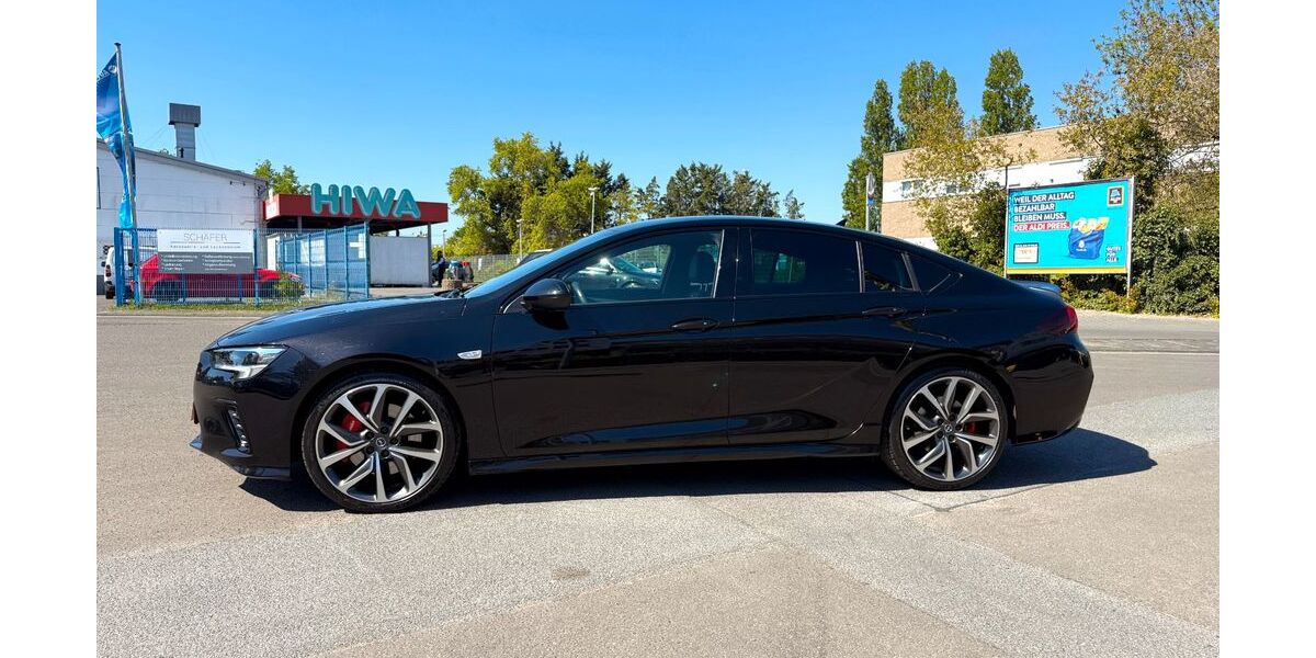Opel Insignia 84.877 km 24.950 &euro; Raunheim 65479