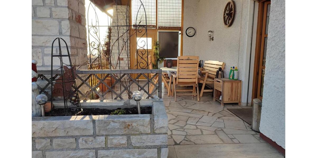 Einfamilienhaus Osterhofen - 8 Zimmer, 200 m&sup2;, 469.999&euro; | Angebot:27083523