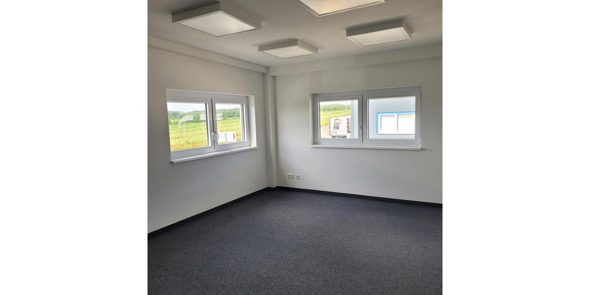 Gewerbeobjekt Kist - 220&euro; | Angebot:26427347