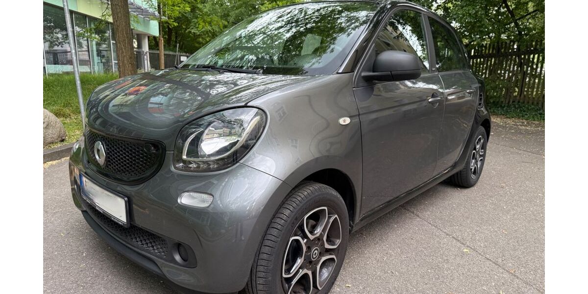 Smart ForFour 79.300 km 7.600 &euro; München 81669