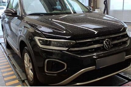 VW T-Roc 26.936 km 25.230 &euro; Stuttgart 70563