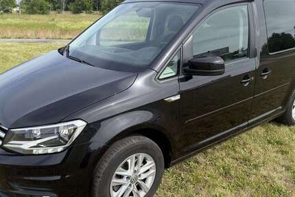 VW Caddy 149.600 km 14.900 &euro; Kabelsketal 06184