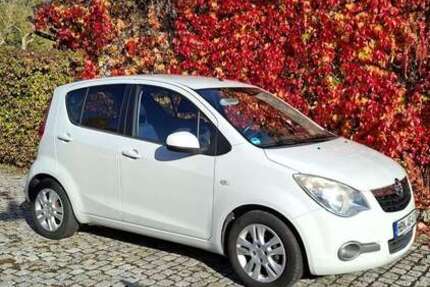 Opel Agila 112.000 km 3.500 &euro; Schlechtsart 98663