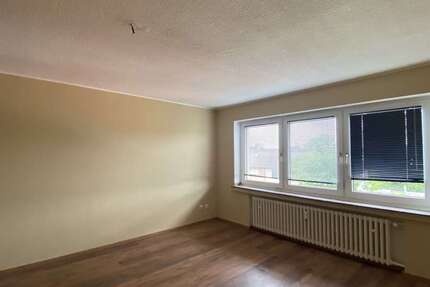 Wohnung Duisburg Neumühl - 2 Zimmer, 65 m&sup2;, 555&euro; | Angebot:27357309