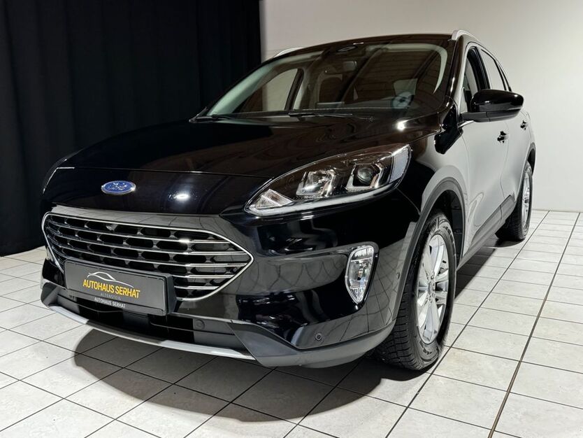 Ford Kuga 64.000 km 22.950 € Altensteig 72213