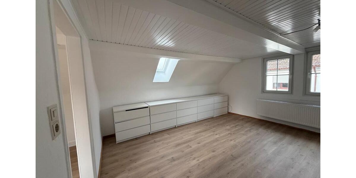 Einfamilienhaus Schöllkrippen - 2.5 Zimmer, 75 m&sup2;, 850&euro; | Angebot:25907279