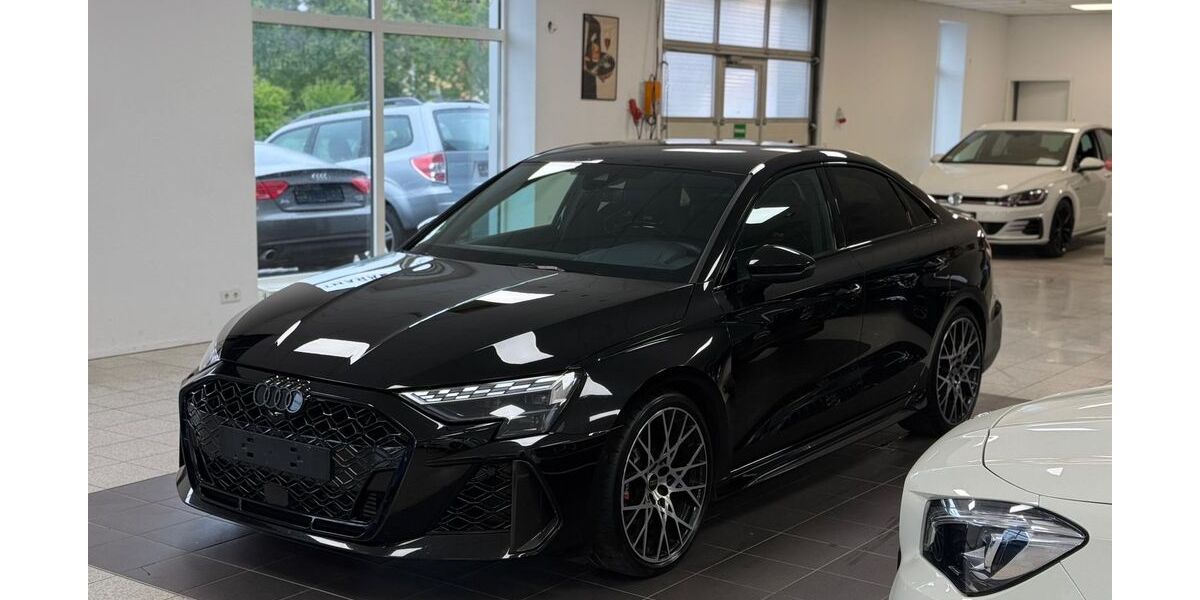 Audi RS3 25.000 km 57.400 &euro; Schramberg 78713