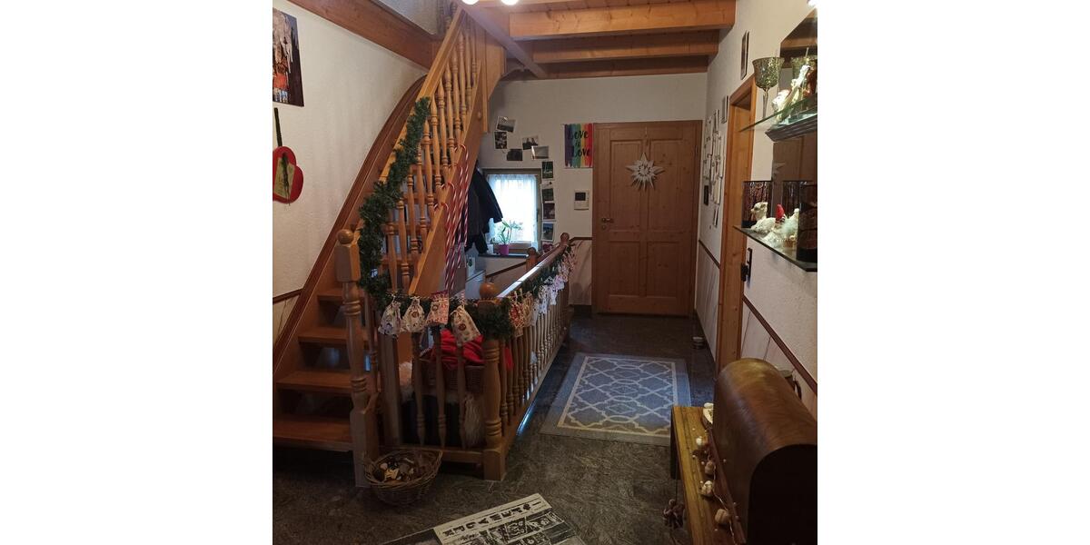 Etagenwohnung Herrieden - 3 Zimmer, 150 m&sup2;, 1.080&euro; | Angebot:24246228