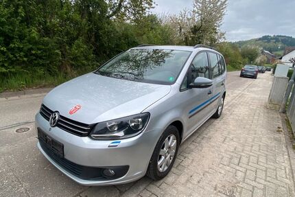 VW Touran 250.000 km 2.999 &euro; March 79232