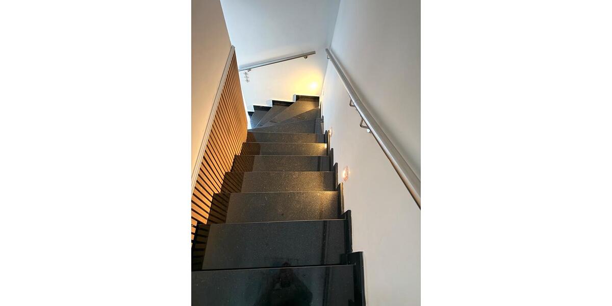 Doppelhaushälfte Salzhausen - 5.5 Zimmer, 120 m&sup2;, 1.800&euro; | Angebot:25018141